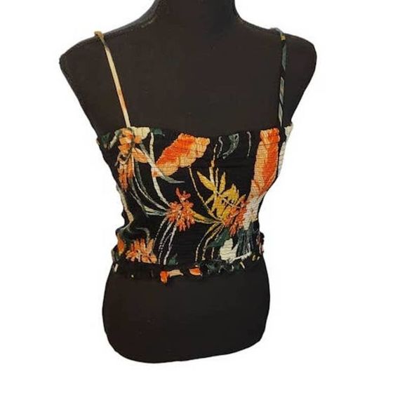 Patrons of Peace Tropical Cropped Smocked Tank Medium - Picture 3 of 7